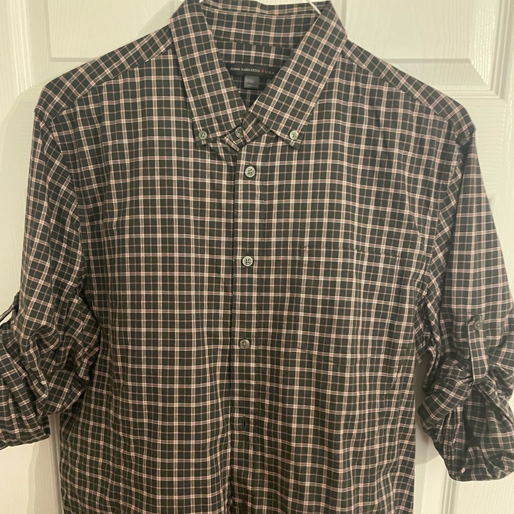 John Varvatos - Button Down Shirt with buttons to roll up sleeves - Large